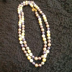 Metallic bead necklace